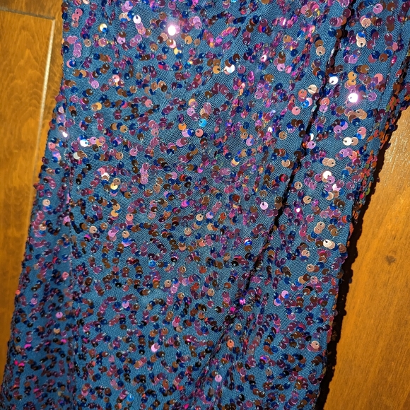 Short Purple homecoming dress - Sequins - one shoulder - medium - form fitting - Picture 11 of 11